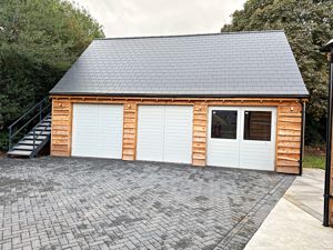 Triple garage- click for photo gallery